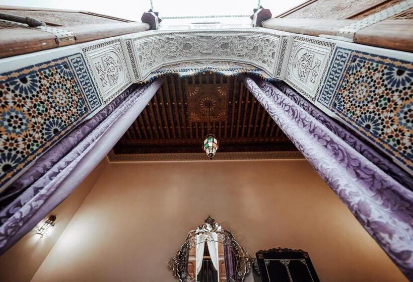 پانسیون Riad Arabella