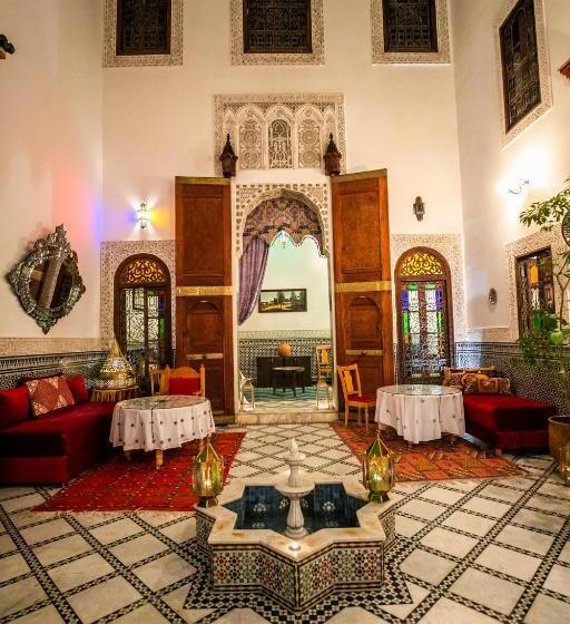 پانسیون Riad Arabella