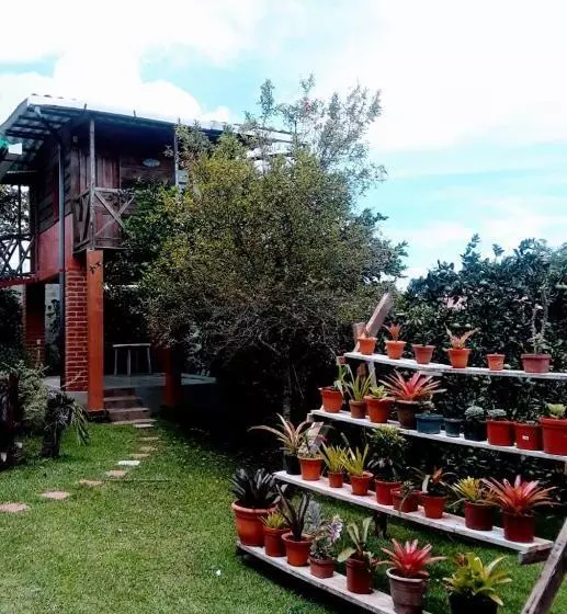 Retkeilymaja Hostal Cabañas Ave Maria