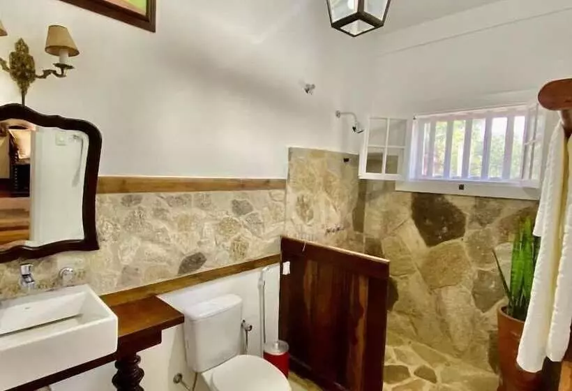 ユースホステル Segredo Da Serra Guest House