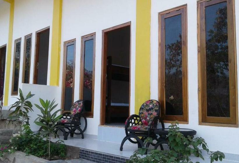 הוסטל Tarsan Homestay