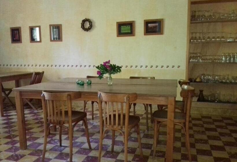 مبيت وإفطار Le Thirifays