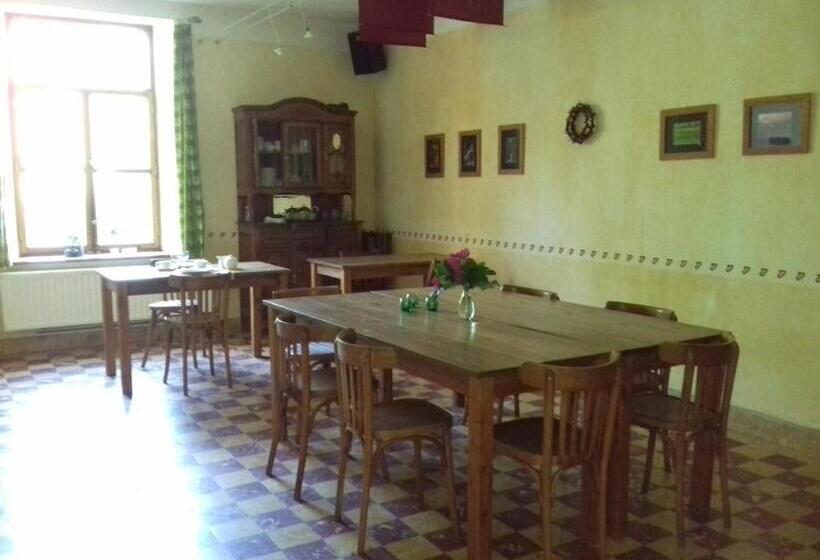 مبيت وإفطار Le Thirifays