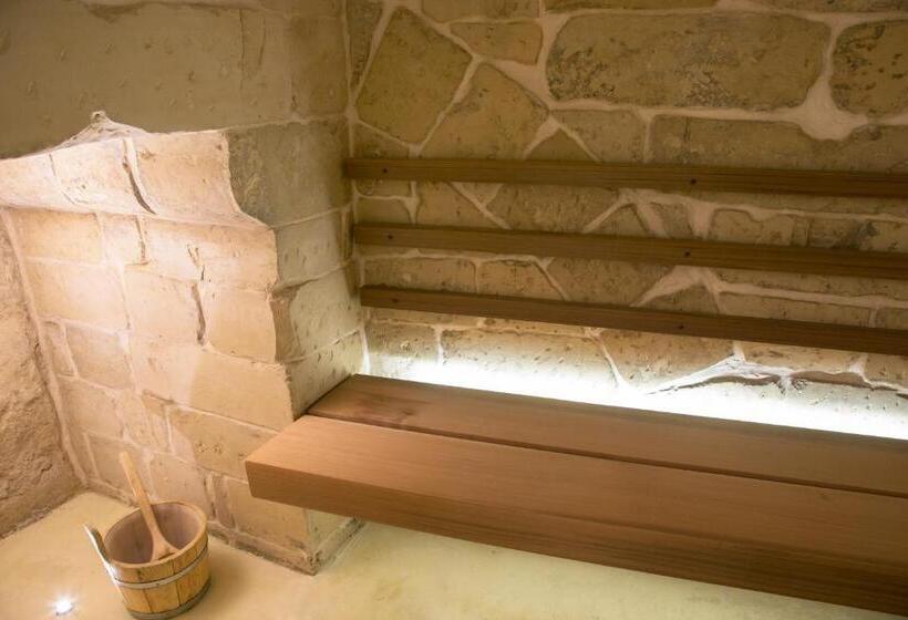 تختخواب و صبحانه Reluxe Private Wellness