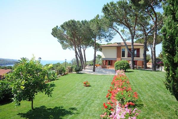 住宿加早餐  Villa Capitorsola