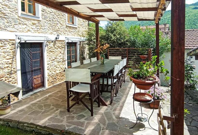 Пансион Atipico