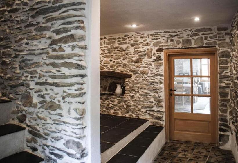 Пансион Atipico