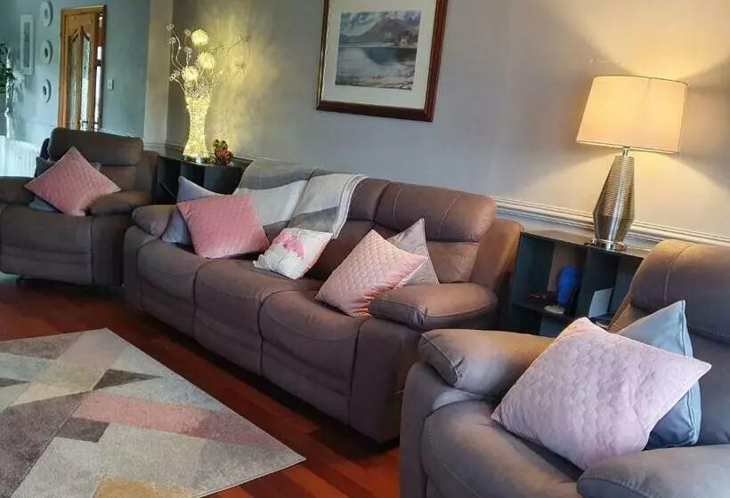 تختخواب و صبحانه Tranquility