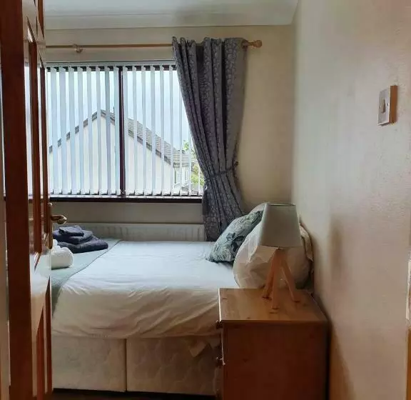 تختخواب و صبحانه Tranquility