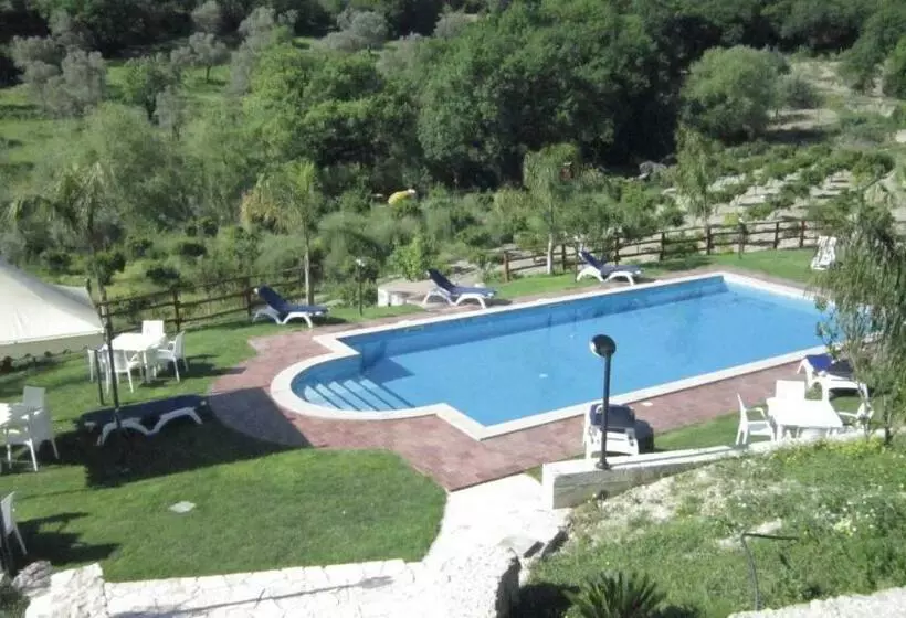ホテル Agriturismo La Valle Incantata Gerace