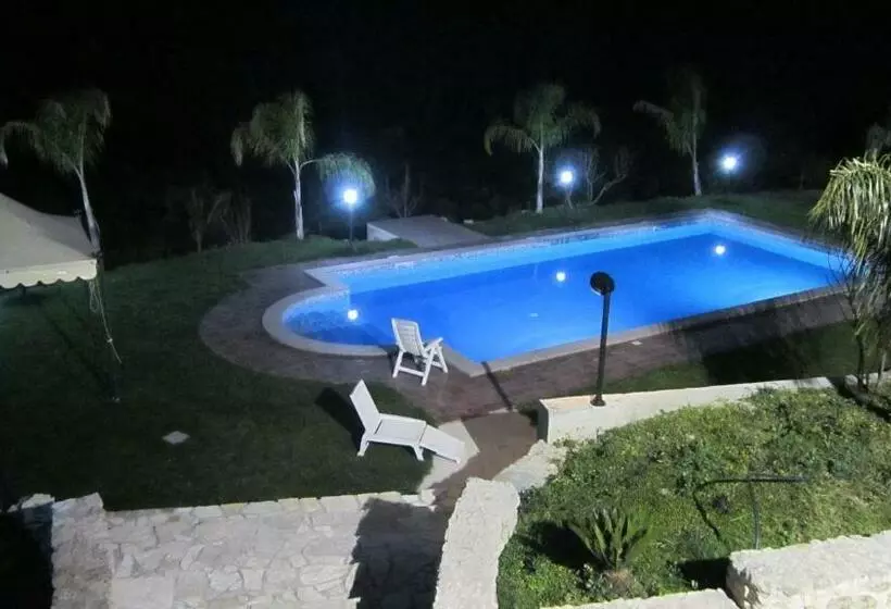 ホテル Agriturismo La Valle Incantata Gerace