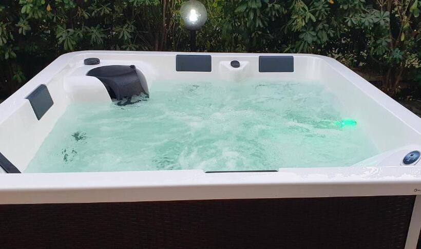 펜션 Villa Dettori