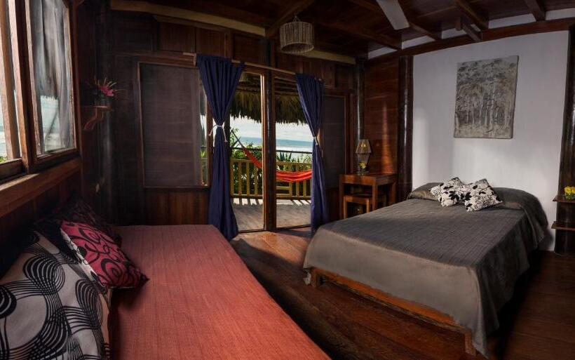 호스텔 Cuna Luna Hosteria