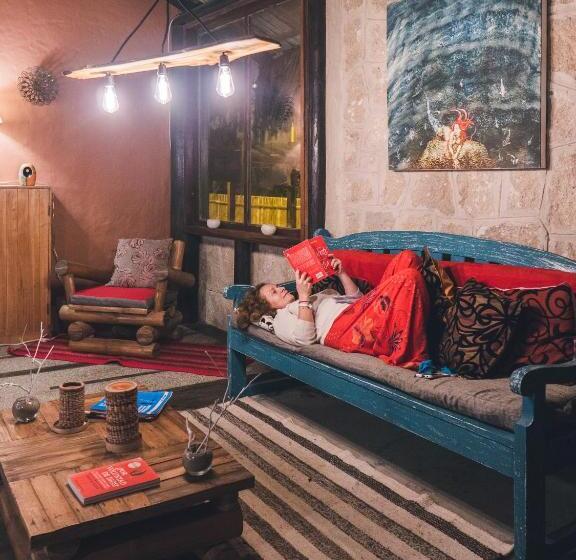 호스텔 Cuna Luna Hosteria