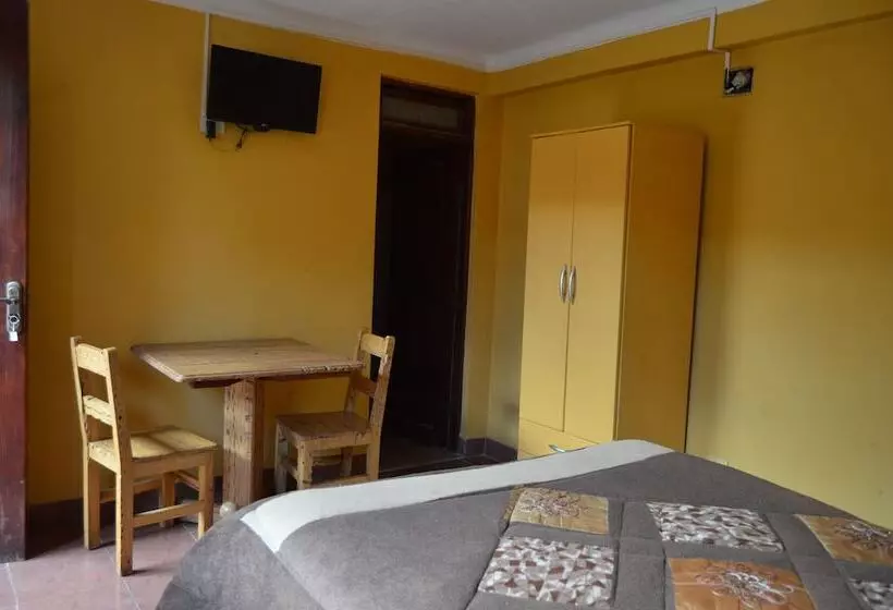 هاستل Hostal Coronel Pedro Arraya