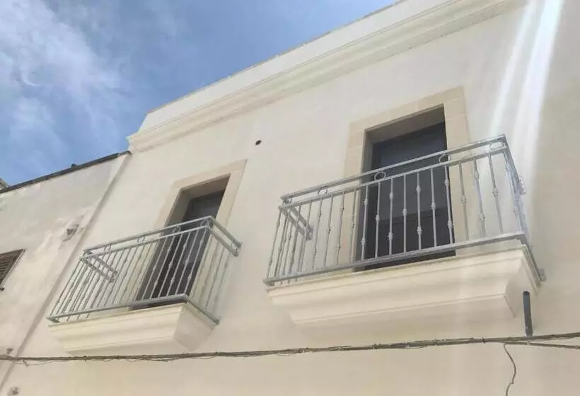 Aamiaismajoitus (B&B) Li Caseddi Ti Lu Cesarinu