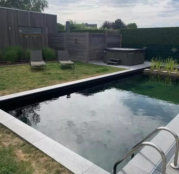 Aamiaismajoitus (B&B) Q Studio