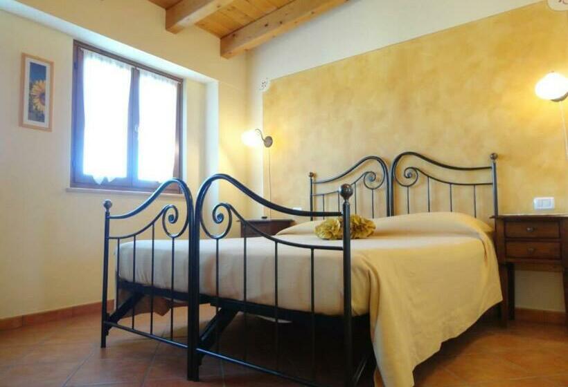 酒店 Agriturismo El Crear