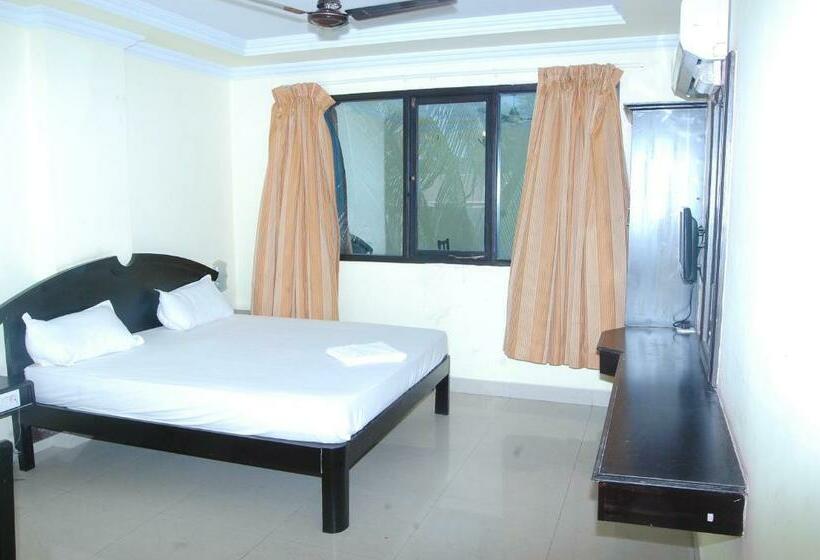 Hotel Mano Residency