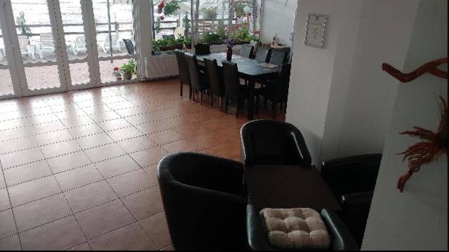 Пансион Casa Adrian