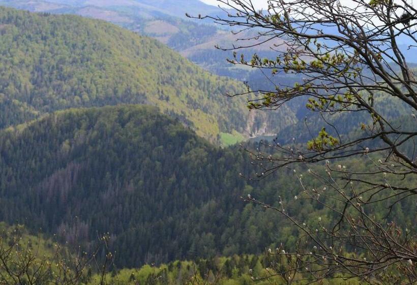 ペンション Penzión Thamasy