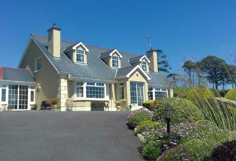 مبيت وإفطار Kilmacale House