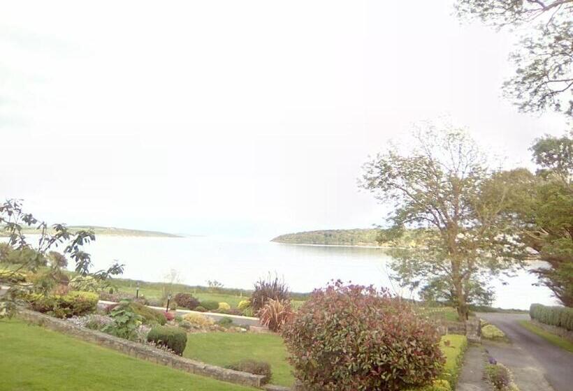 مبيت وإفطار Kilmacale House