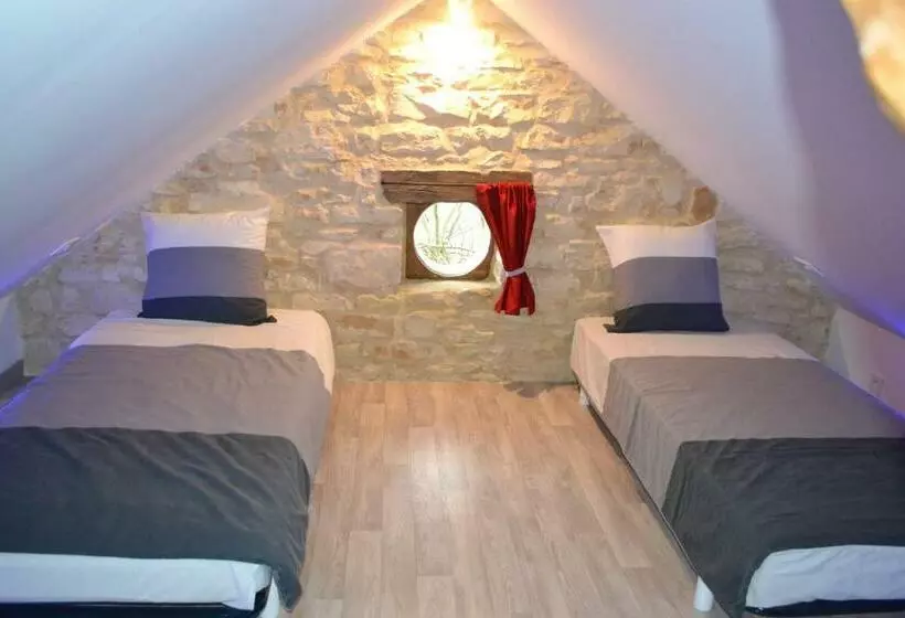 ベッドアンドブレックファースト La Fauconnière