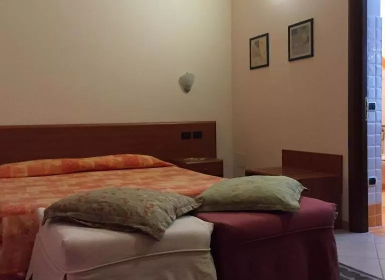 Gr B&b