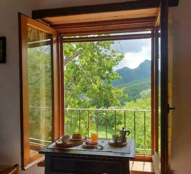 ホテル Agriturismo Il Falco Del Monte Fumaiolo