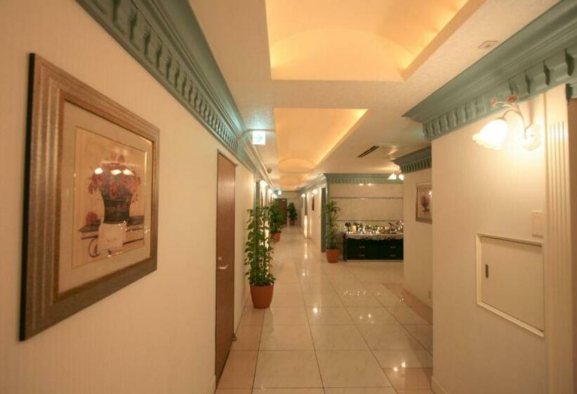 酒店 Celavie Shijonawate