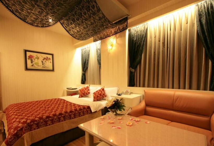 酒店 Celavie Shijonawate