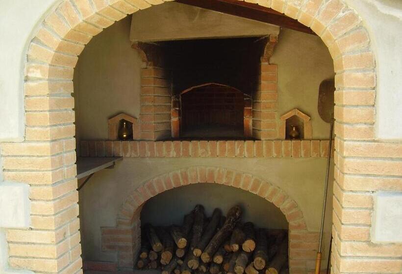 בית מלון כפרי Le Ville