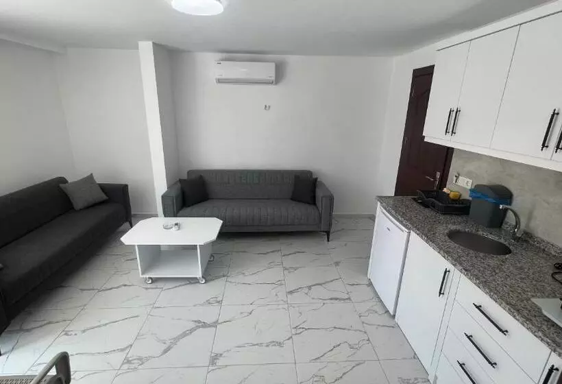 Oğuz Apart