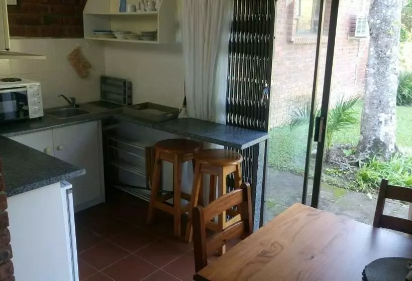 Majatalo Secret Sithela