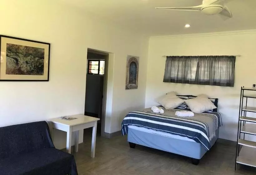 Majatalo Secret Sithela