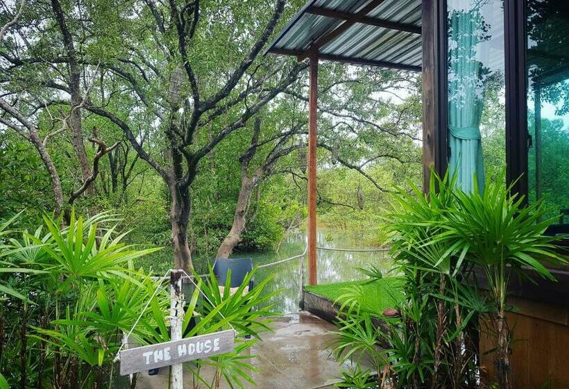 Resort Otel Calm At Bangphat