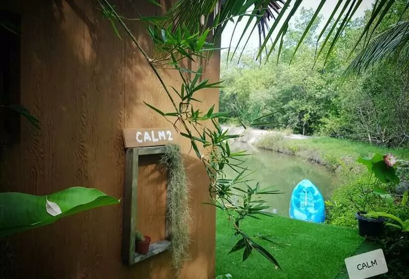Lomakeskus Calm At Bangphat