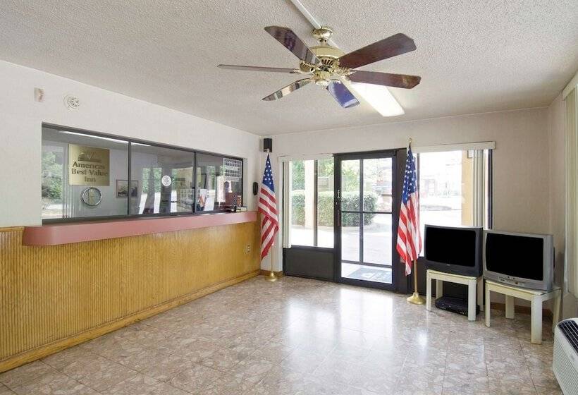 호텔 Americas Best Value Inn   Decatur
