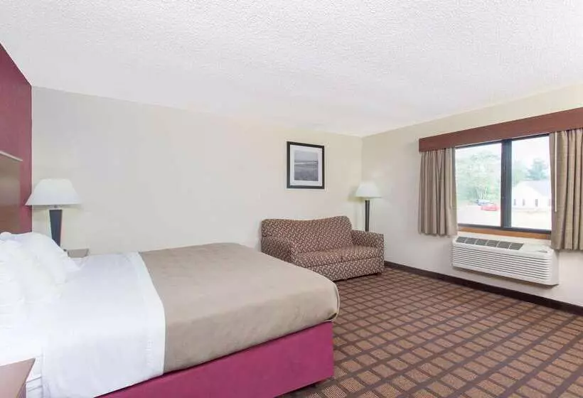 Отель Americinn By Wyndham Burlington