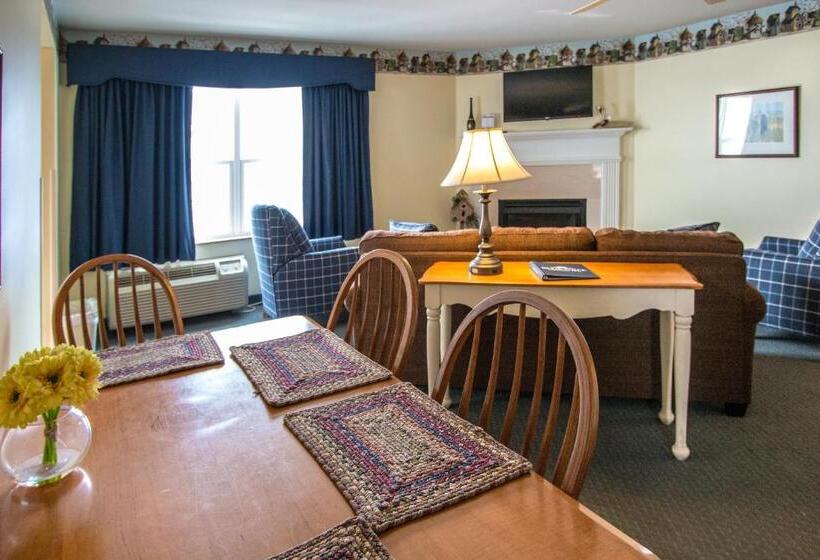 Отель Blue Gate Garden Inn