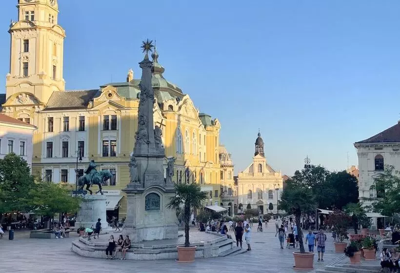 Boutique Hotel Sopianae