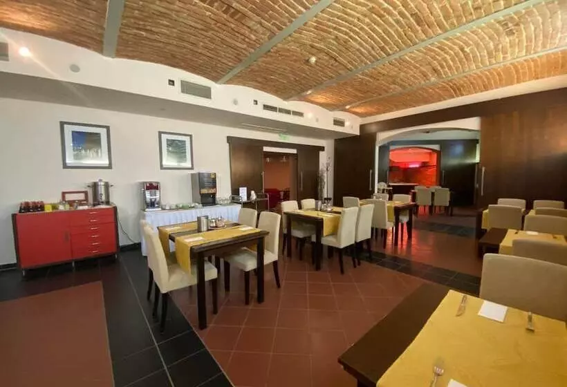 Boutique Hotel Sopianae