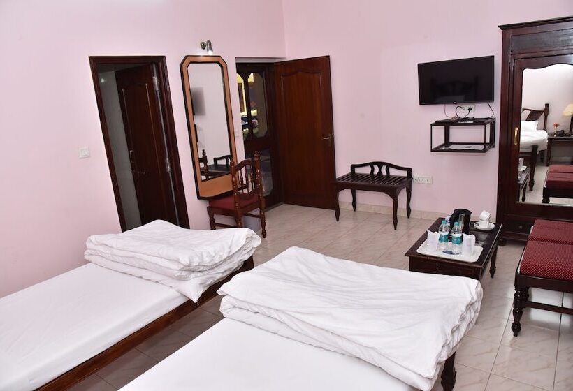 Hotel Master Paradise