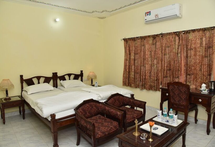 Hotel Master Paradise