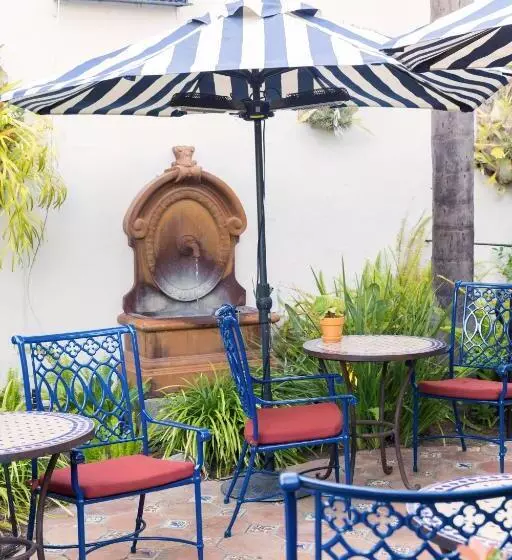 Casa Laguna Hotel & Spa