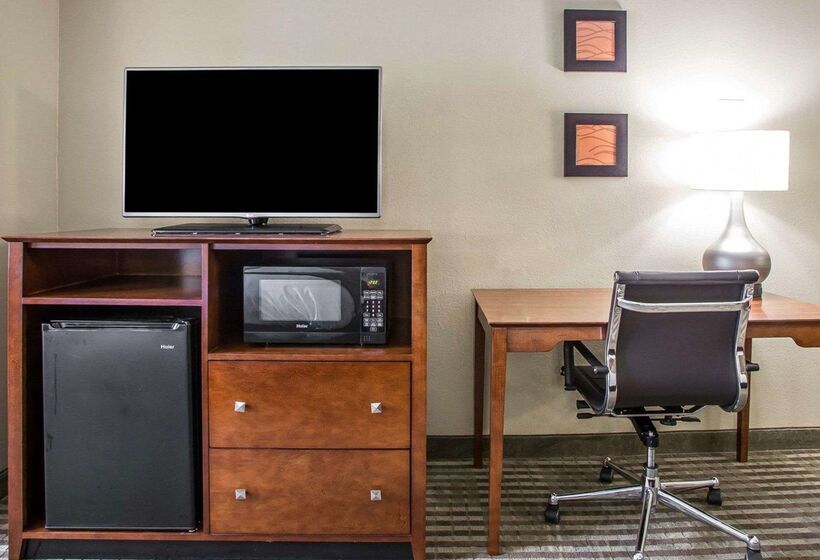 בית מלון כפרי Comfort Inn Hammond I94