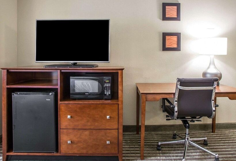 בית מלון כפרי Comfort Inn Hammond I94