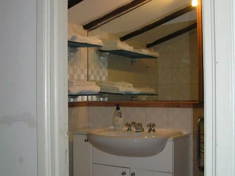 Hotelli Appartamento Coronari