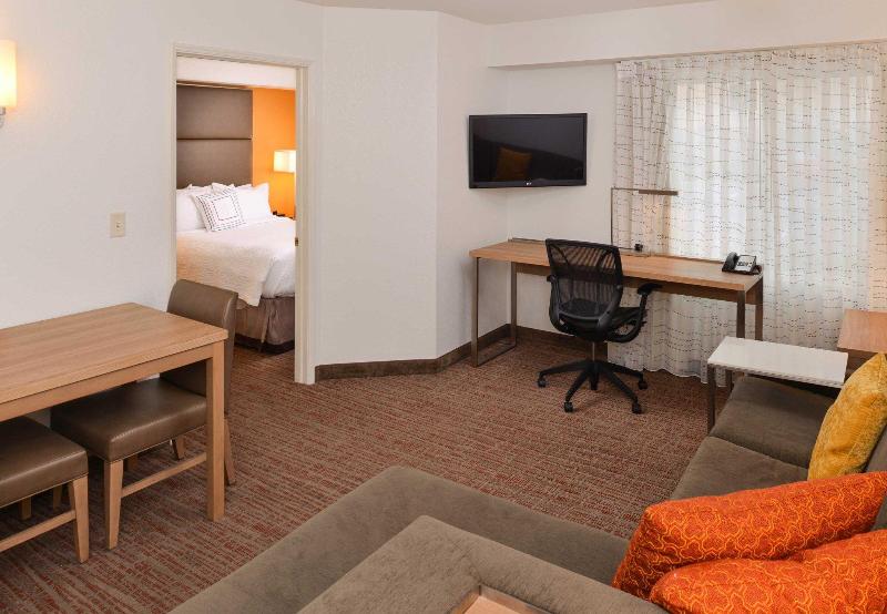 فندق Courtyard Palo Alto Los Altos